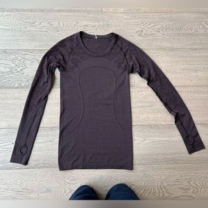 Lululemon Swiftly Tech Long-Sleeve Shirt - Size 4
